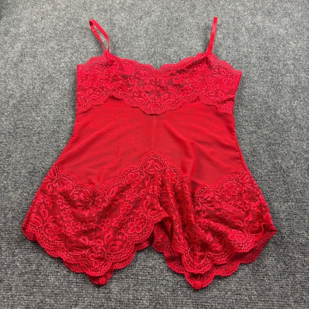 Red Lace Lingerie Spaghetti Strap V-Neck size Medium